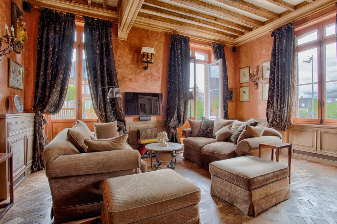 Luxurious 4 Bedroom Duplex, 200M From Place Morny Deauville Exterior photo